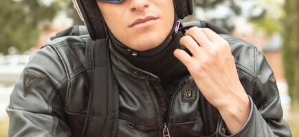 Нужны ли вам фотохромные очки?