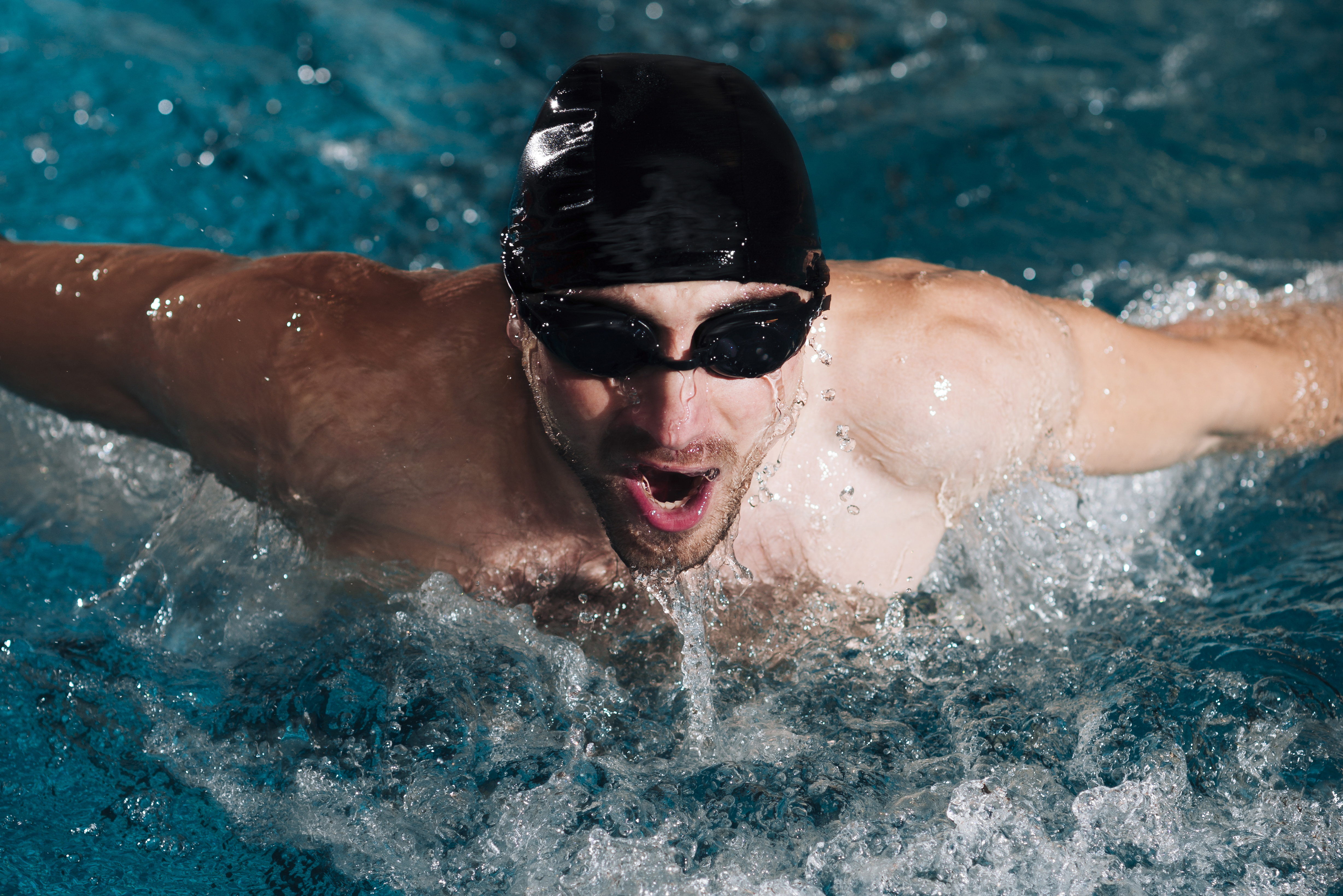 Качественные очки для плавания