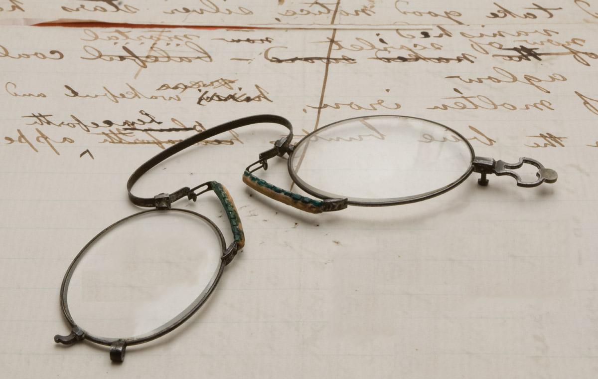 история очков