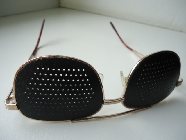 Перфорационные очки-тренажеры Федорова